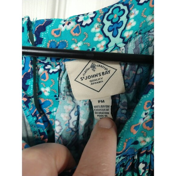 St Johns Bay Woman Pm Blouse Aqua Paisley Pleated Pullover Cap S/S - Picture 3 of 8
